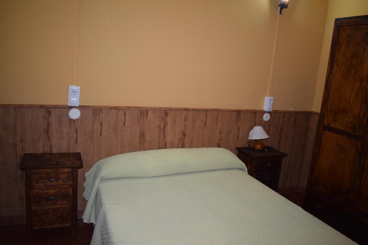 Albergue Rural Zarza Capilla Bagian luar foto